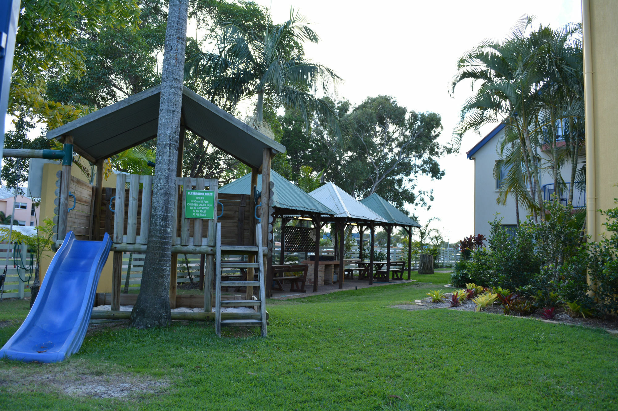 Rainbow Getaway Holiday Apartments Rainbow Beach Ngoại thất bức ảnh